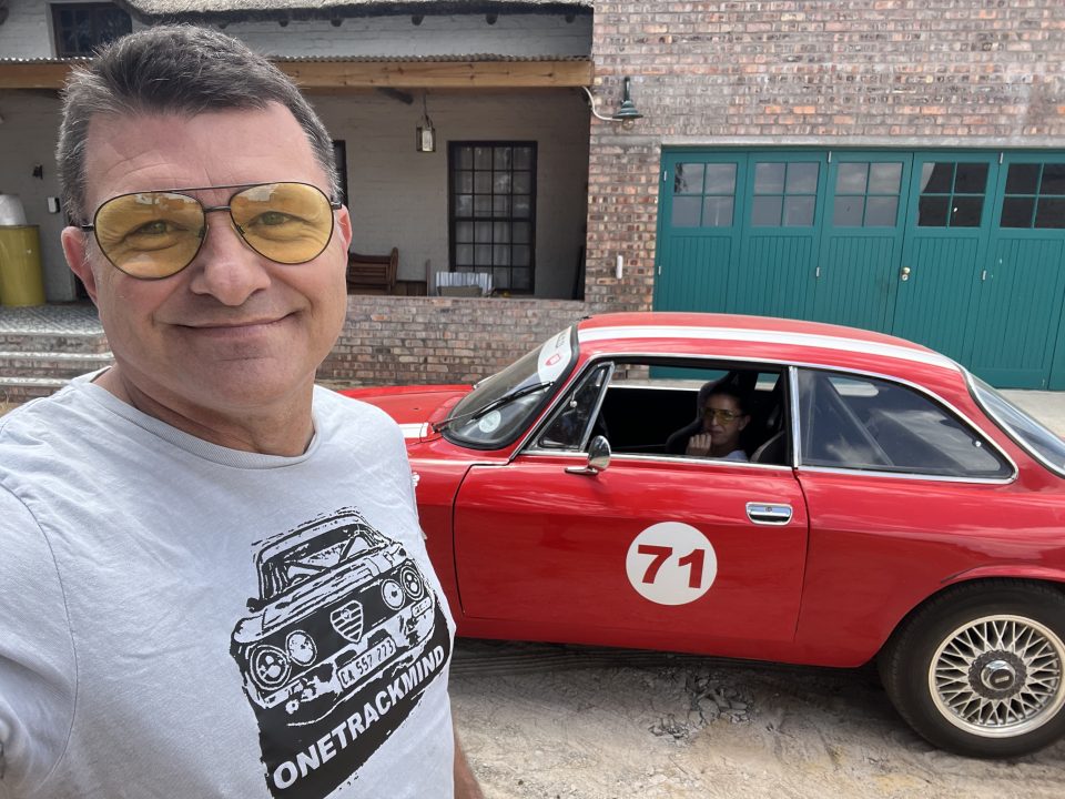 43142147-3F23-4CA4-91BB-99E7F528E2C3