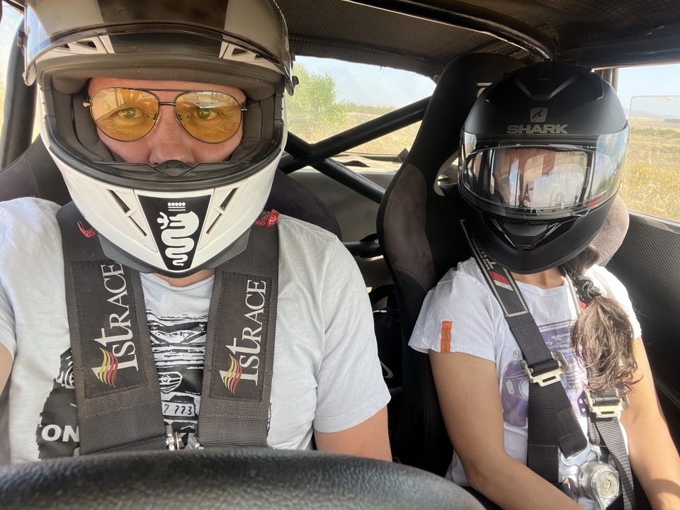 D4188B96-A9BE-4285-997A-CD31BA4F3904