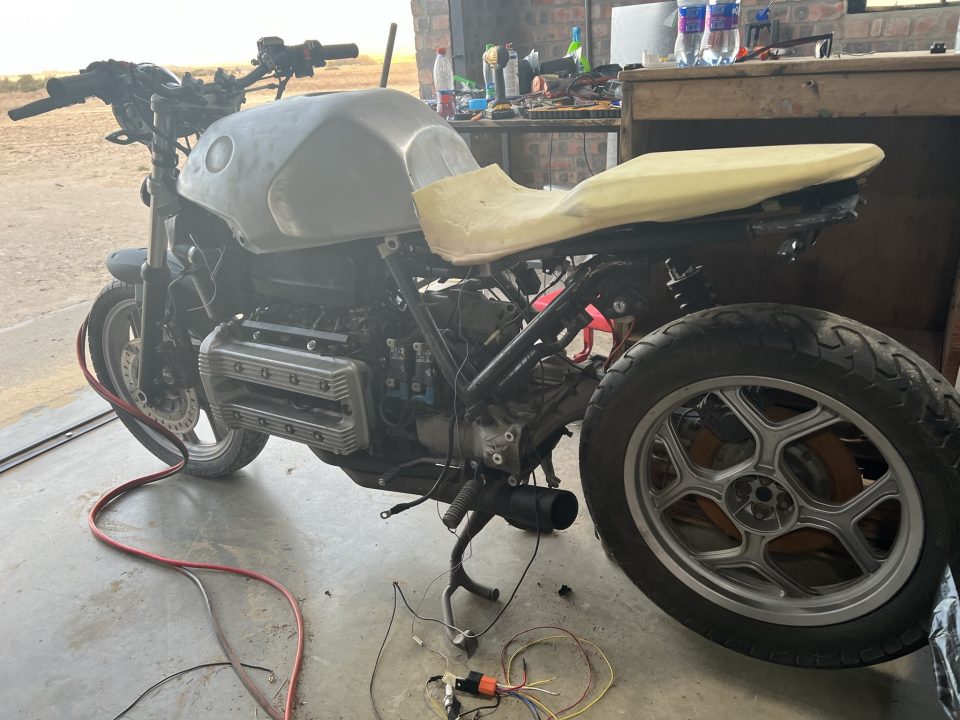 DB5EE990-FA30-4136-BBE3-F446A14BABE9