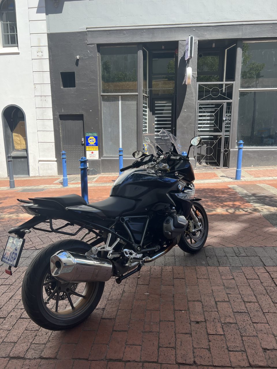 B3FCE863-83E0-4967-B9C6-B0262587AB75