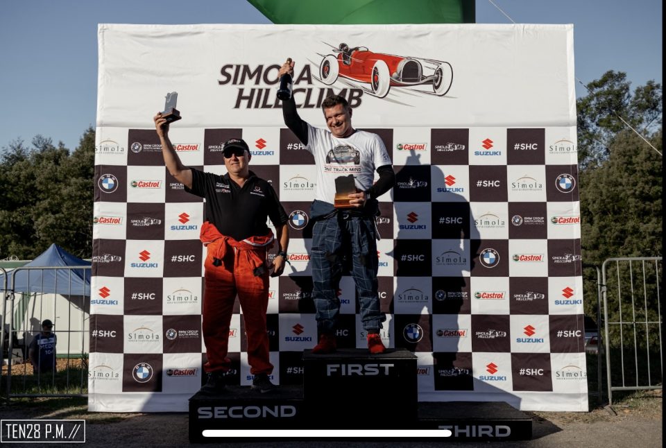 50427615-FFC9-4FF2-B98C-BD443B82BBE4