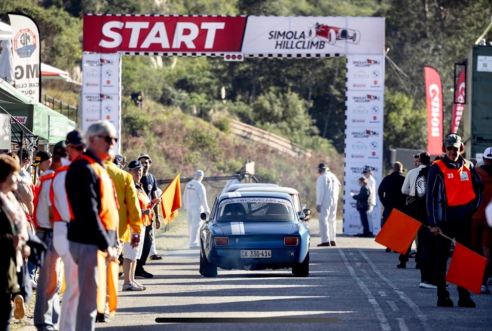 A8BC4831-B2A6-4309-A750-6C79A6360DFC