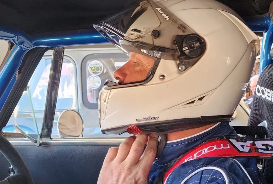 E04C291B-5CC7-460E-8104-7323FF664BA4